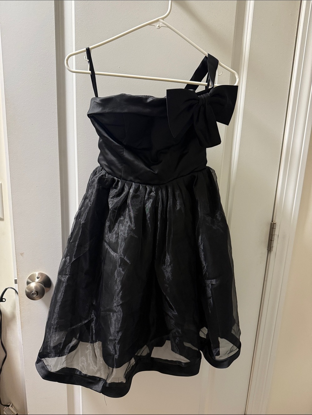 Women's one shoulder Black Cocktail Dress with Bow Accent